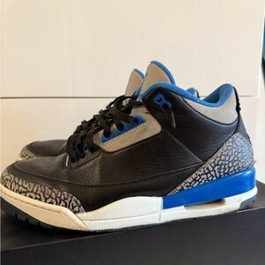 Air Jordan 3 Retro Sneakers